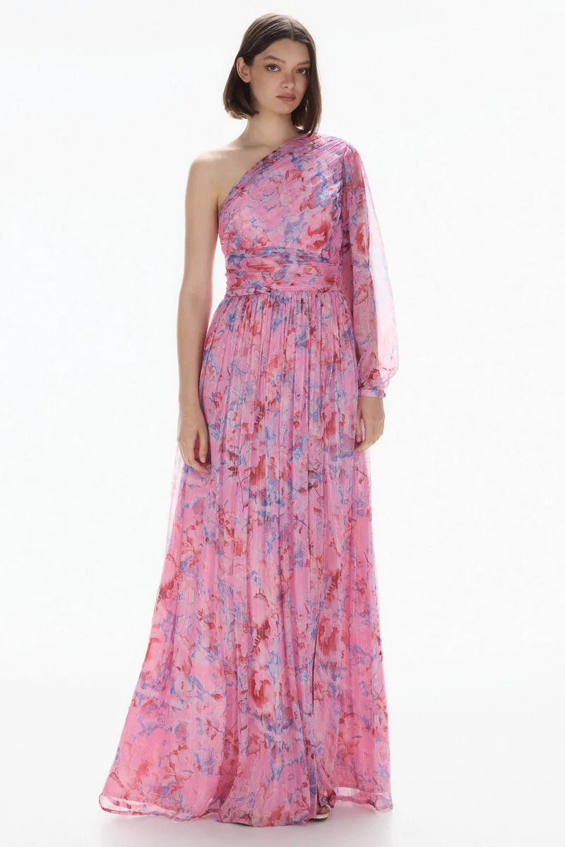 Tamara Falcó’s TFP dress with an asymmetrical print,